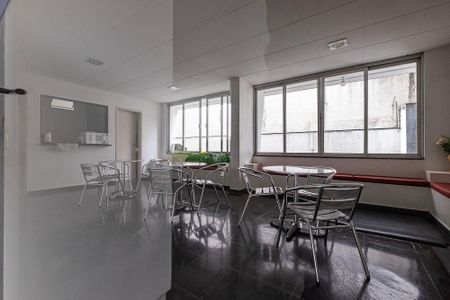 Apartamento à venda com 84m², 2 quartos e 1 vaga Apartamento à venda com 84m², 2 quartos e 1 vagaEspaço Festas
