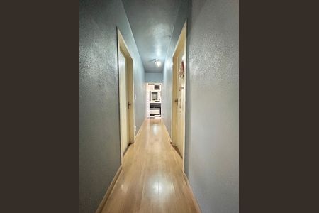 Casa à venda com 290m², 3 quartos e 3 vagasCorredor