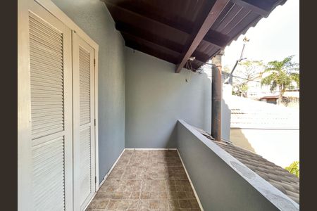 Casa à venda com 290m², 3 quartos e 3 vagasSacada Sala 2