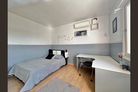 Casa à venda com 290m², 3 quartos e 3 vagasQuarto 3