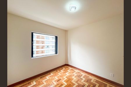 Apartamento à venda com 76m², 2 quartos e 1 vagaQuarto 1