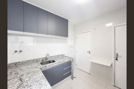 Apartamento à venda com 76m², 2 quartos e 1 vagaCozinha
