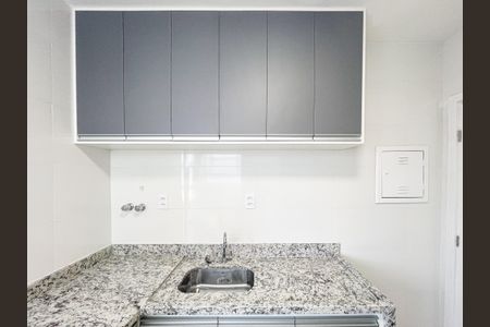 Apartamento à venda com 76m², 2 quartos e 1 vagaCozinha