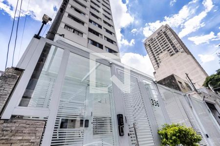 Apartamento à venda com 76m², 2 quartos e 1 vagaFachada