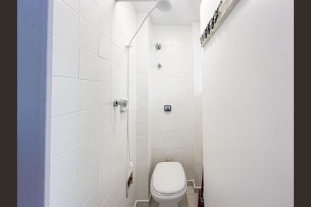 Apartamento à venda com 76m², 2 quartos e 1 vagaBanheiro de serviço