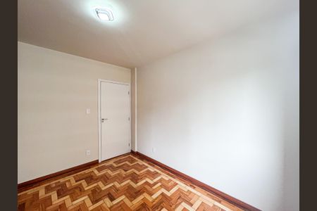 Apartamento à venda com 76m², 2 quartos e 1 vagaQuarto 2