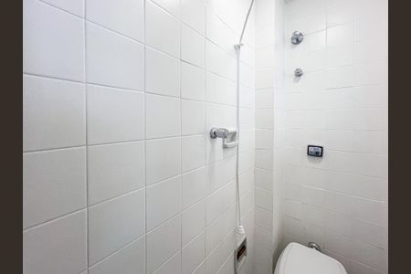 Apartamento à venda com 76m², 2 quartos e 1 vagaBanheiro de serviço