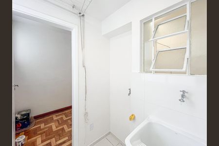 Apartamento à venda com 76m², 2 quartos e 1 vagaÁrea de Serviço