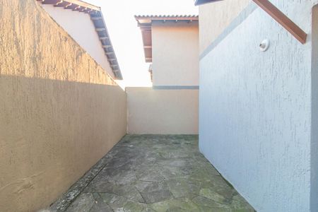Casa de condomínio à venda com 130m², 2 quartos e 2 vagas Casa de condomínio à venda com 130m², 2 quartos e 2 vagasÁrea externa