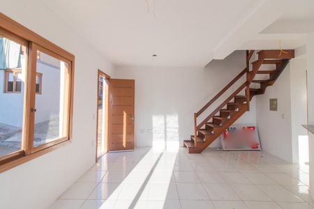 Casa à venda com 130m², 2 quartos e 2 vagas Casa à venda com 130m², 2 quartos e 2 vagasSala