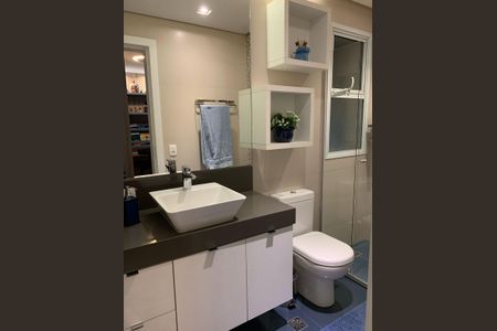 Apartamento à venda com 155m², 3 quartos e 3 vagasBanheiro da Suíte 2