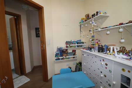 Apartamento à venda com 154m², 3 quartos e 2 vagasQuarto 2