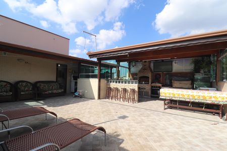 Apartamento à venda com 154m², 3 quartos e 2 vagasCobertura