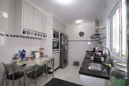 Apartamento à venda com 154m², 3 quartos e 2 vagasCozinha