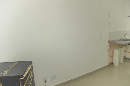 Apartamento para alugar com 37m², 2 quartos e sem vaga Apartamento para alugar com 37m², 2 quartos e sem vagaSala