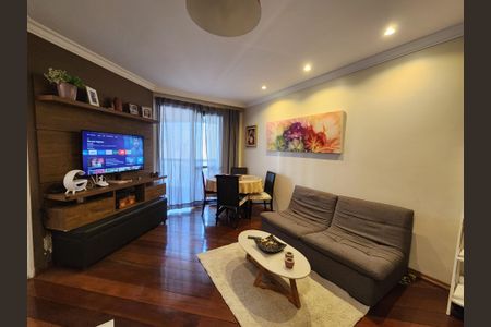 Apartamento para alugar com 65m², 2 quartos e 1 vagaSala