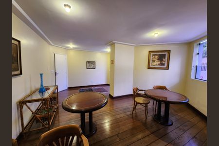 Apartamento para alugar com 65m², 2 quartos e 1 vagaÁrea comum - Sala de Jogos