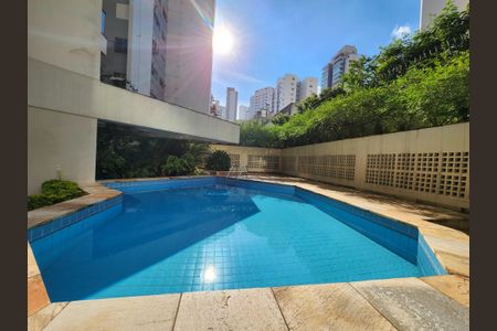 Apartamento para alugar com 65m², 2 quartos e 1 vagaÁrea comum - Piscina