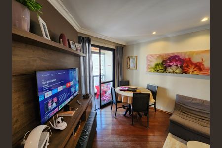 Apartamento para alugar com 65m², 2 quartos e 1 vagaSala