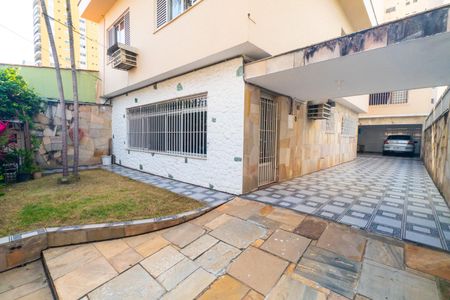 Casa à venda com 215m², 4 quartos e 2 vagasGaragem