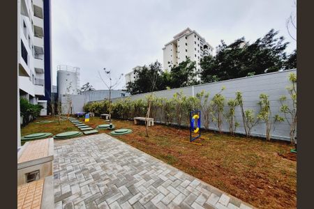 Apartamento à venda com 36m², 2 quartos e sem vagaÁrea comum