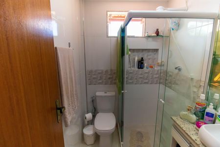 Casa à venda com 300m², 5 quartos e 3 vagas Casa à venda com 300m², 5 quartos e 3 vagasBanheiro da Suíte 2