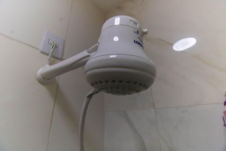 Casa à venda com 300m², 5 quartos e 3 vagas Casa à venda com 300m², 5 quartos e 3 vagasBanheiro da Suíte 4