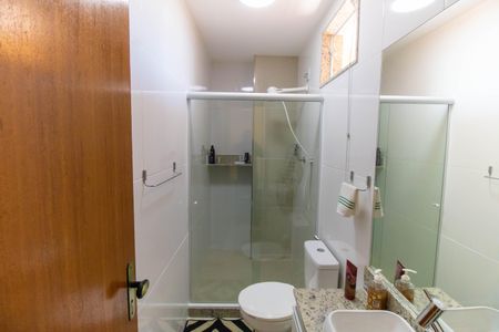 Casa à venda com 300m², 5 quartos e 3 vagas Casa à venda com 300m², 5 quartos e 3 vagasBanheiro da Suíte 3