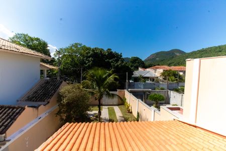 Casa à venda com 300m², 5 quartos e 3 vagas Casa à venda com 300m², 5 quartos e 3 vagasVista da Suíte 2