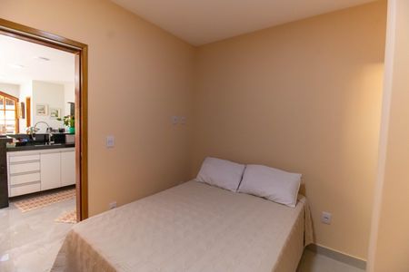 Casa à venda com 300m², 5 quartos e 3 vagas Casa à venda com 300m², 5 quartos e 3 vagasSuíte 1