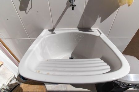 Casa à venda com 300m², 5 quartos e 3 vagas Casa à venda com 300m², 5 quartos e 3 vagasÁrea de Serviço