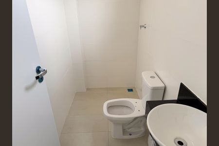 Apartamento à venda com 112m², 2 quartos e 1 vaga Apartamento à venda com 112m², 2 quartos e 1 vagaBanheiro