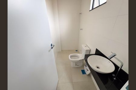 Apartamento à venda com 112m², 2 quartos e 1 vaga Apartamento à venda com 112m², 2 quartos e 1 vagaBanheiro