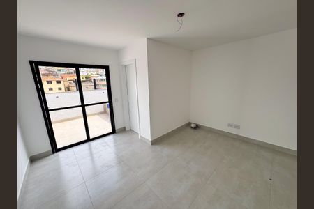 Apartamento à venda com 112m², 2 quartos e 1 vaga Apartamento à venda com 112m², 2 quartos e 1 vagaHall