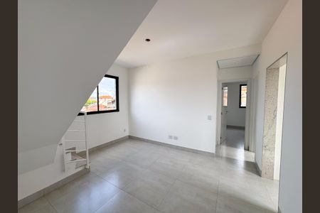 Apartamento à venda com 112m², 2 quartos e 1 vaga Apartamento à venda com 112m², 2 quartos e 1 vagaSala