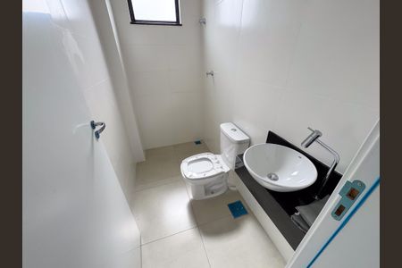 Apartamento à venda com 112m², 2 quartos e 1 vaga Apartamento à venda com 112m², 2 quartos e 1 vagaBanheiro