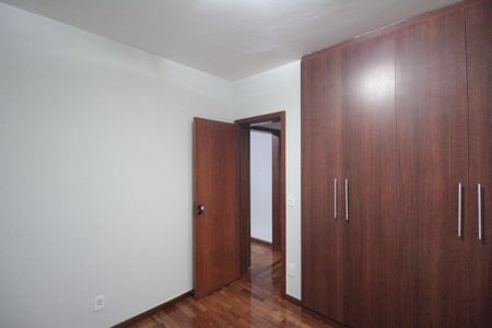 Apartamento à venda com 98m², 3 quartos e 2 vagasQuarto 2