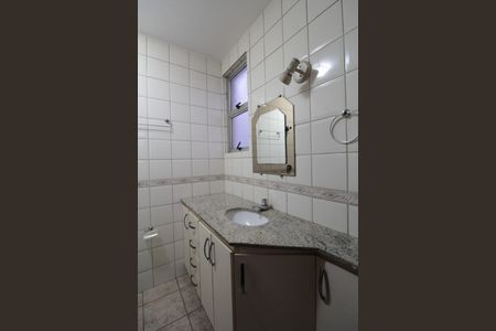 Apartamento à venda com 98m², 3 quartos e 2 vagasBanheiro da Suite