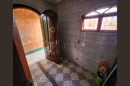 Casa para alugar com 160m², 4 quartos e 1 vaga Casa para alugar com 160m², 4 quartos e 1 vagaDespensa