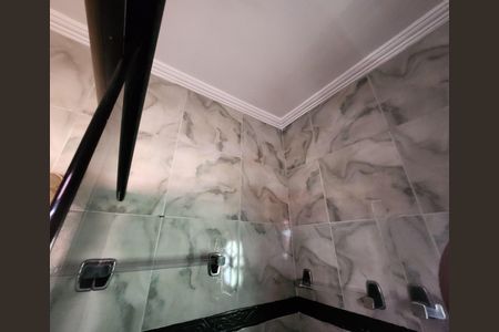 Casa para alugar com 160m², 4 quartos e 1 vaga Casa para alugar com 160m², 4 quartos e 1 vagaBanheiro da Suíte 1