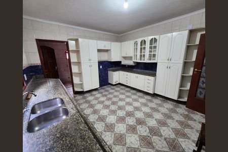 Casa para alugar com 160m², 4 quartos e 1 vaga Casa para alugar com 160m², 4 quartos e 1 vagaCozinha