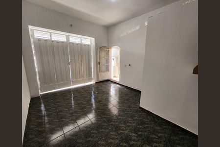 Casa para alugar com 160m², 4 quartos e 1 vaga Casa para alugar com 160m², 4 quartos e 1 vagaGaragem
