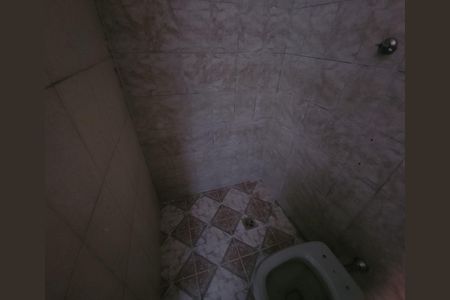 Casa para alugar com 160m², 4 quartos e 1 vaga Casa para alugar com 160m², 4 quartos e 1 vagaBanheiro 2