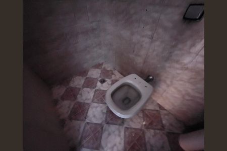 Casa para alugar com 160m², 4 quartos e 1 vaga Casa para alugar com 160m², 4 quartos e 1 vagaBanheiro 2