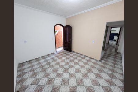 Casa para alugar com 160m², 4 quartos e 1 vaga Casa para alugar com 160m², 4 quartos e 1 vagaSala