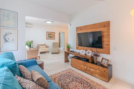 Apartamento à venda com 102m², 3 quartos e sem vagaSala