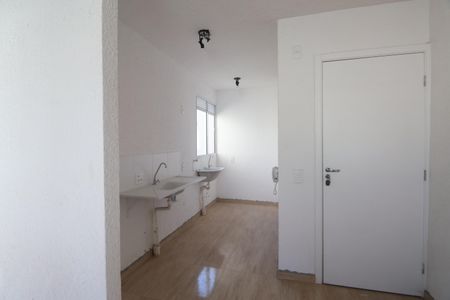 Apartamento para alugar com 52m², 2 quartos e sem vagaCozinha e Área de Serviço