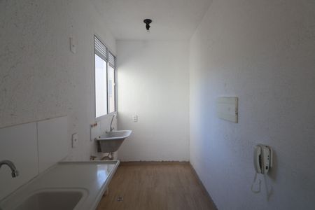 Apartamento para alugar com 52m², 2 quartos e sem vagaCozinha e Área de Serviço