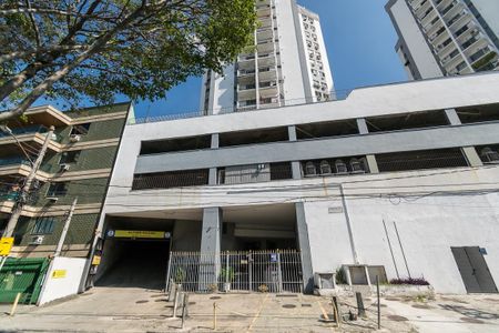 Apartamento à venda com 65m², 2 quartos e 1 vagaFachada do Prédio