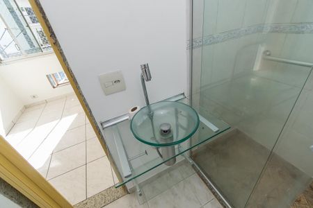 Apartamento à venda com 65m², 2 quartos e 1 vagaBanheiro da Suíte